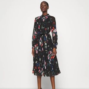 Ted Baker: High Collar, Pleated Floral Dress (Ted Size 1)